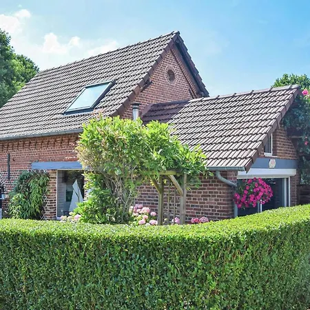 Ferienhaus Lovely In With Wifi Luneray